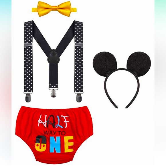Halfway To One, Mickey Mouse Costume - Picture 1 of 3